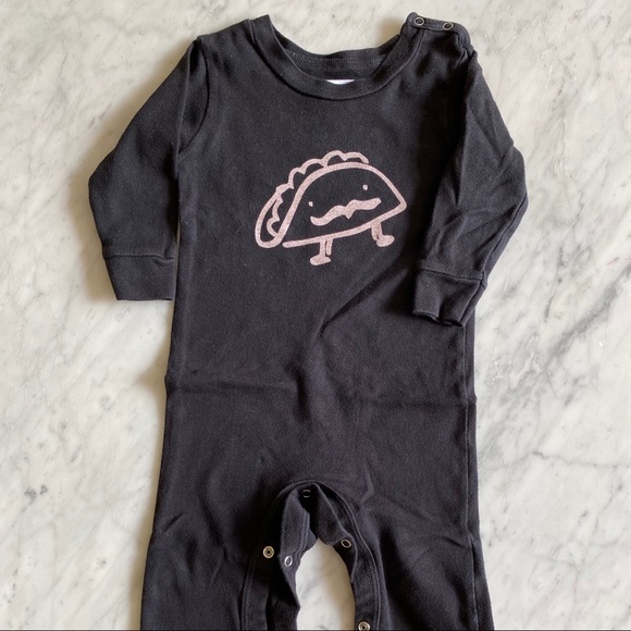 Kira onesies bundle - Picture 4 of 6